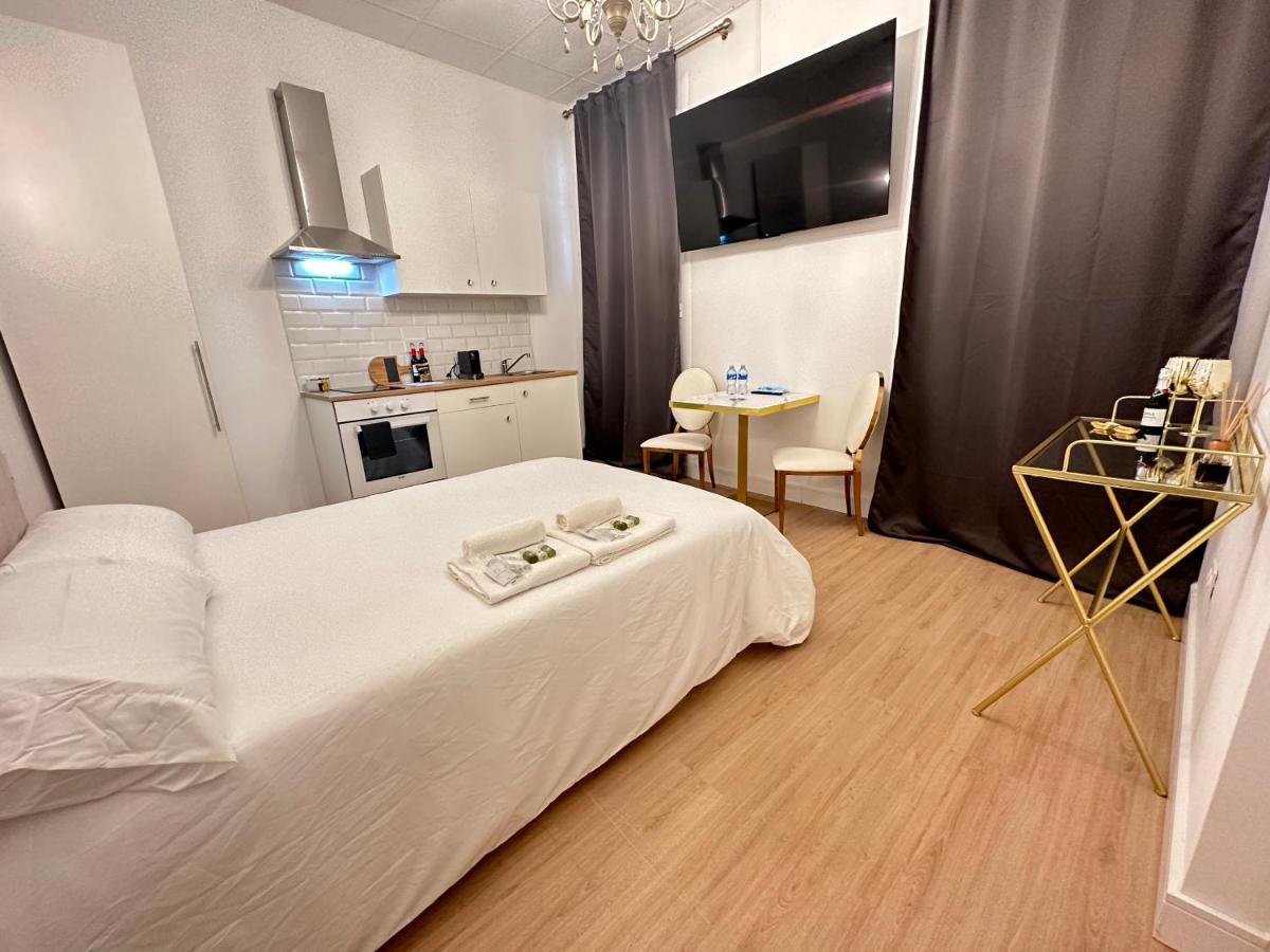 Siboni Tortosa (Adults Only)